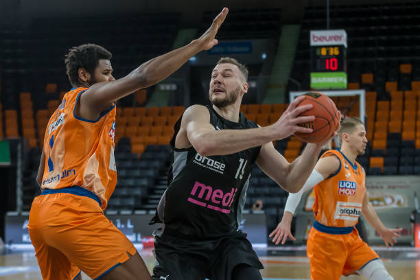 中立于不败 中立于不败