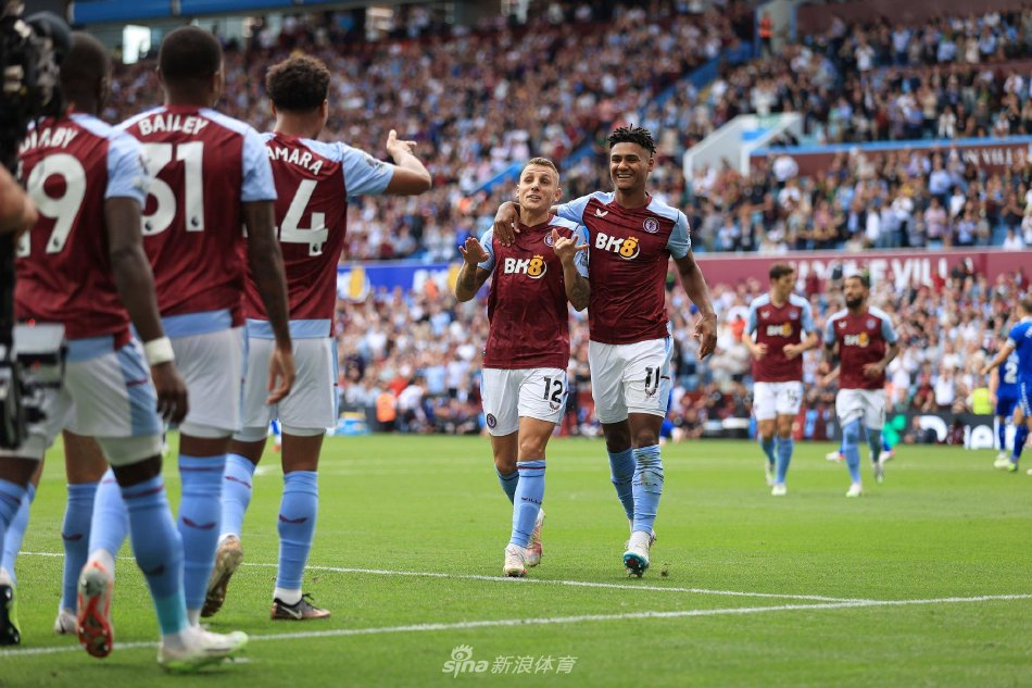 的表现依然 的表现依然